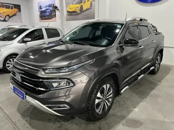 Carro 2.0 16V TURBO DIESEL VOLCANO 4WD AT9