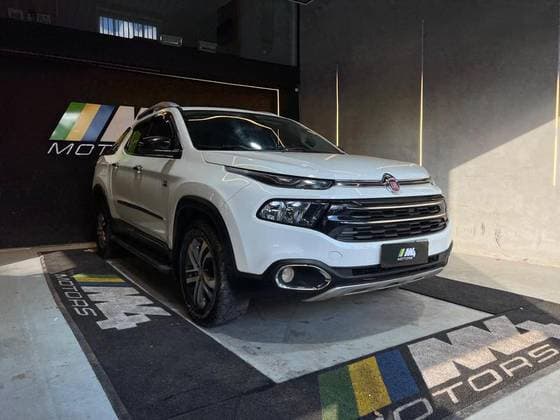 Carro 2.0 16V TURBO DIESEL VOLCANO 4WD AT9
