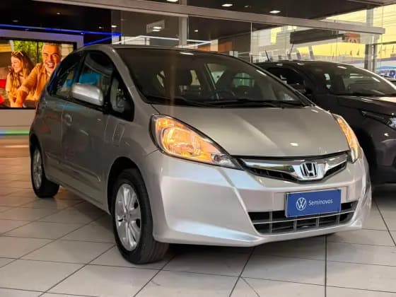 Carro 1.4 LX 16V FLEX 4P AUTOMÁTICO