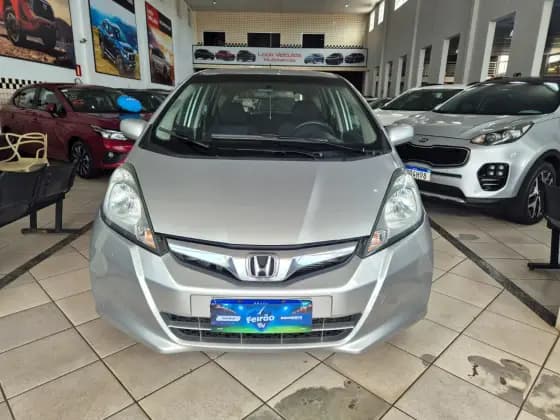 Carro 1.4 LX 16V FLEX 4P MANUAL
