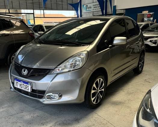 Carro 1.4 DX 16V FLEX 4P MANUAL