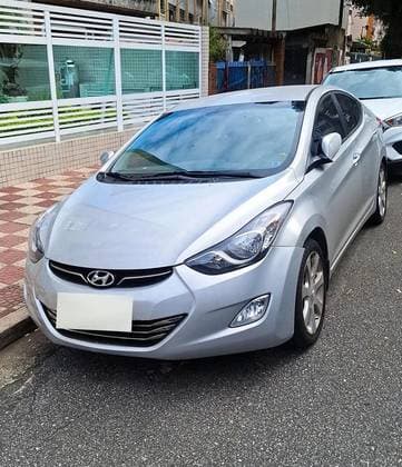Carro 1.8 GLS 16V GASOLINA 4P AUTOMÁTICO