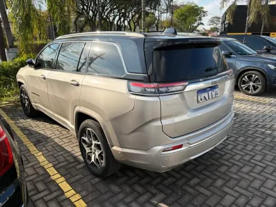 Carro 1.3 T270 TURBO FLEX OVERLAND AT6