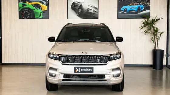 Carro 2.0 TD380 TURBO DIESEL OVERLAND AT9