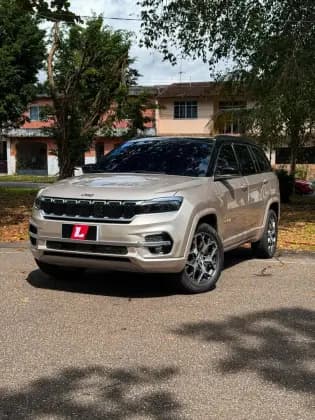 Carro 2.0 TD380 TURBO DIESEL OVERLAND AT9