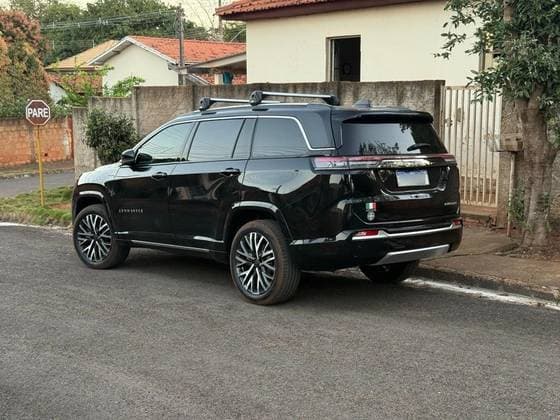 Carro 2.2 TURBO DIESEL OVERLAND AT9