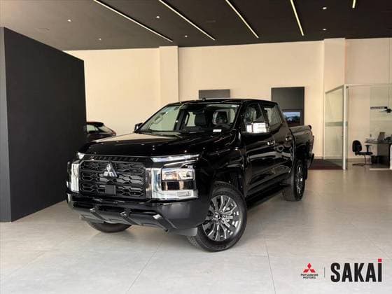 Carro 2.4 BITURBO DIESEL CD HPE 4X4 AUTOMÁTICO