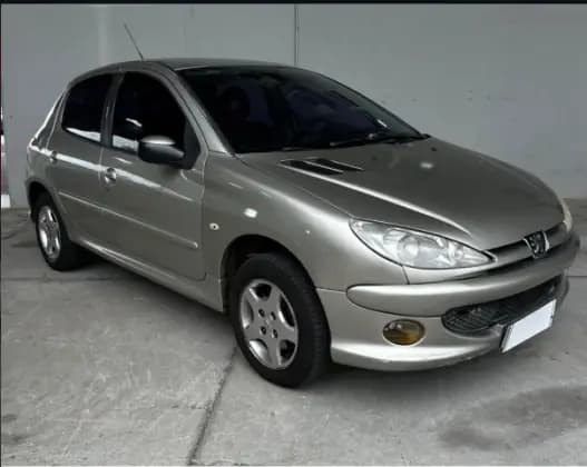 Carro 1.6 FELINE 16V FLEX 4P MANUAL