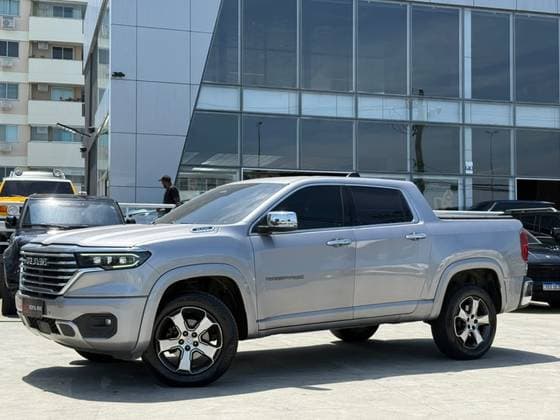 Carro 2.0 TURBO DIESEL LARAMIE 4X4 AUTOMÁTICO