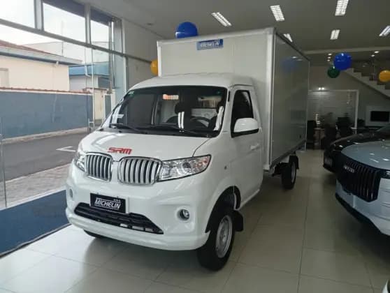 Carro 1.6 GASOLINA MANUAL