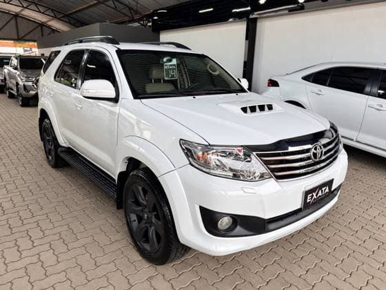 Carro 3.0 SRV 4X4 16V TURBO INTERCOOLER DIESEL 4P AUTOMÁTICO