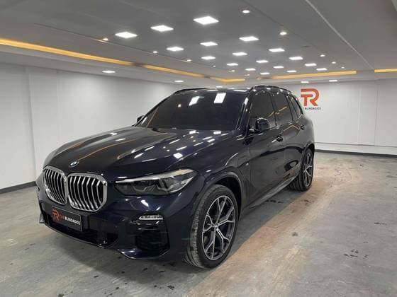 Carro 3.0 I6 TURBO HÍBRIDO XDRIVE45E M SPORT AUTOMÁTICO