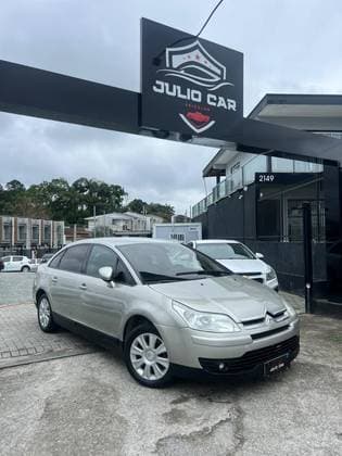Carro 2.0 GLX PALLAS 16V FLEX 4P MANUAL