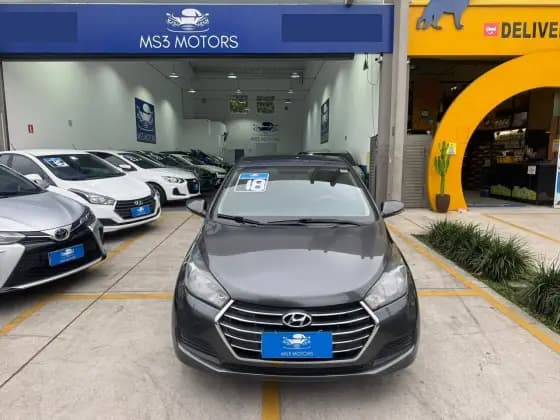 Carro 1.6 COMFORT PLUS 16V FLEX 4P AUTOMÁTICO