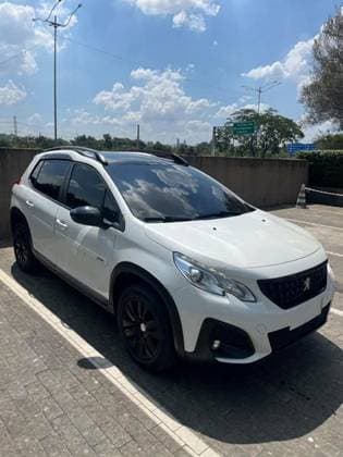Carro 1.6 16V FLEX GRIFFE 4P AUTOMÁTICO