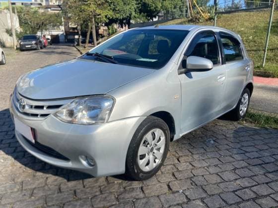 Carro 1.5 XS 16V FLEX 4P MANUAL