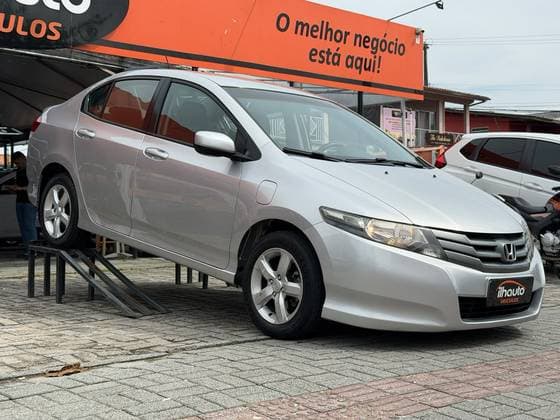 Carro 1.5 LX 16V FLEX 4P MANUAL