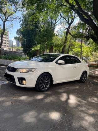 Carro 2.0 KOUP 16V GASOLINA 2P AUTOMÁTICO