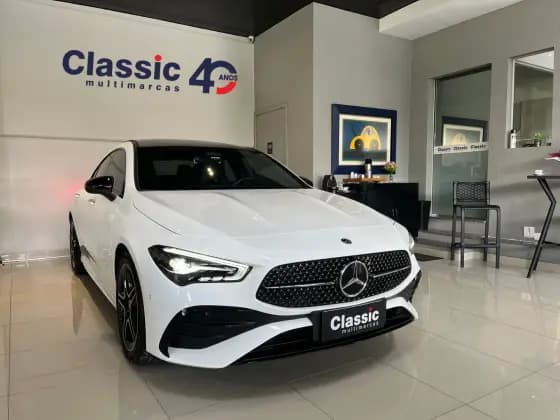 Carro 1.3 MHEV AMG LINE 7G-DCT