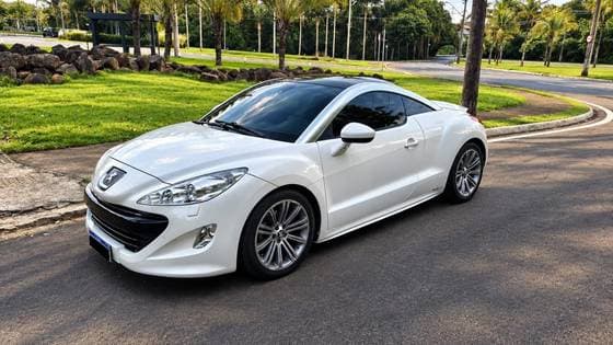 Carro 1.6 16V TURBO GASOLINA 2P AUTOMÁTICO