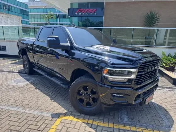 Carro 6.7 I6 TURBO DIESEL LARAMIE NIGHT EDITION CD 4X4 AUTOMÁTICO