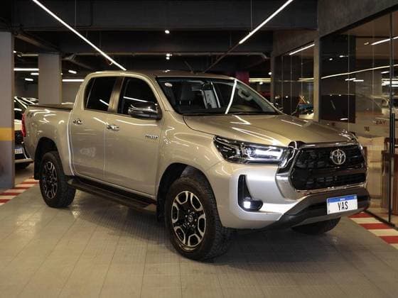Carro 2.8 D-4D TURBO DIESEL CD SRV 4X4 AUTOMÁTICO