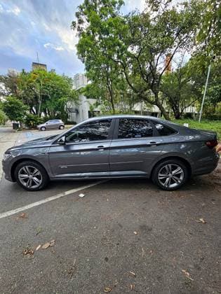 Carro 1.4 250 TSI TOTAL FLEX R-LINE TIPTRONIC