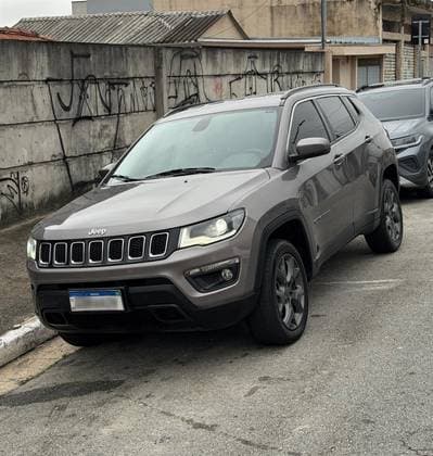 Carro 2.0 16V DIESEL LONGITUDE 4X4 AUTOMÁTICO