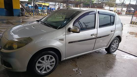 Carro 1.6 EXPRESSION 8V FLEX 4P MANUAL