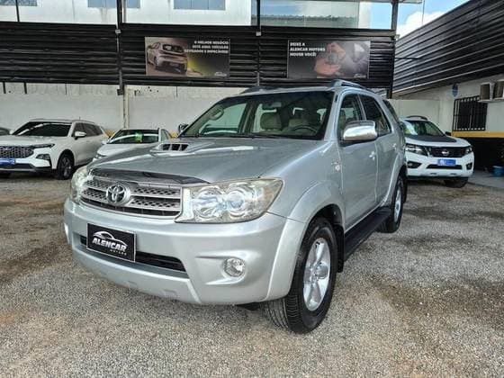 Carro 3.0 SRV 4X4 16V TURBO INTERCOOLER DIESEL 4P AUTOMÁTICO