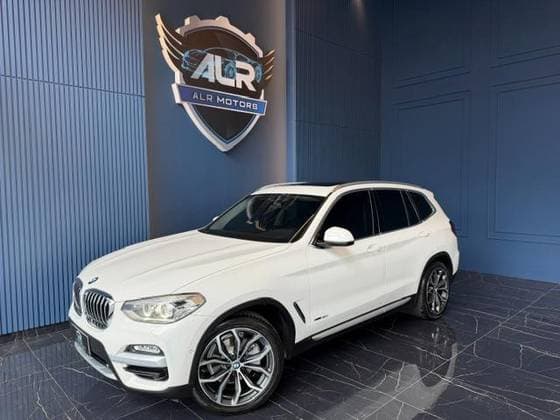 Carro 2.0 16V GASOLINA X LINE XDRIVE30I STEPTRONIC