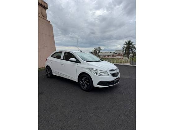 Carro 1.0 MPFI LT 8V FLEX 4P MANUAL