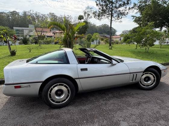 Carro 5.7 TARGA V8 GASOLINA 2P AUTOMÁTICO