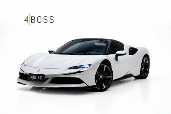 Carro 4.0 V8 TURBO PHEV SPIDER F1-DCT