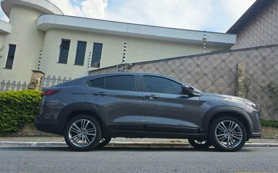 Carro 1.0 TURBO 200 FLEX CVT