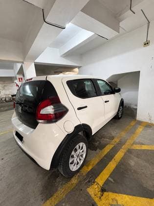 Carro 1.0 EVO FLEX LIKE. MANUAL