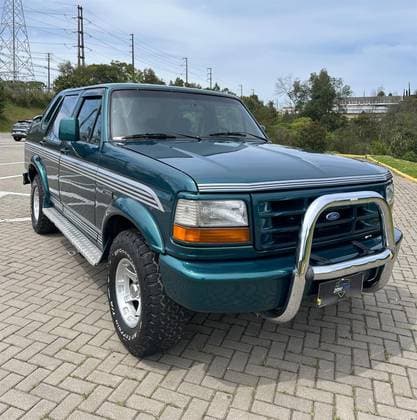Carro 4.3 TROPICAL CD TURBO DIESEL 4P MANUAL