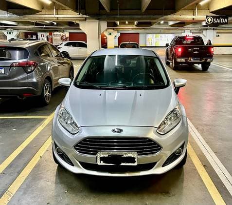 Carro 1.6 TITANIUM SEDAN 16V FLEX 4P POWERSHIFT
