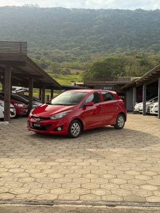 Carro 1.0 COMFORT 12V FLEX 4P MANUAL