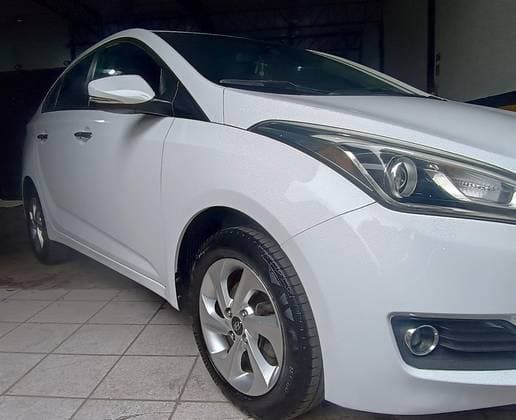 Carro 1.6 PREMIUM 16V FLEX 4P AUTOMÁTICO