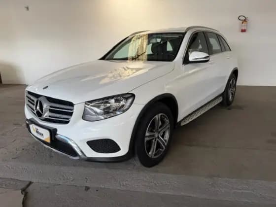 Carro 2.0 CGI GASOLINA 4MATIC 9G-TRONIC