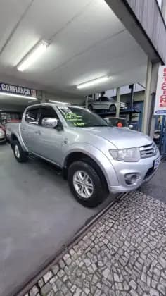 Carro 3.2 HPE 4X4 CD 16V TURBO INTERCOOLER DIESEL 4P AUTOMÁTICO