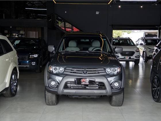 Carro 3.2 OUTDOOR 4X4 16V TURBO INTERCOOLER DIESEL 4P AUTOMÁTICO