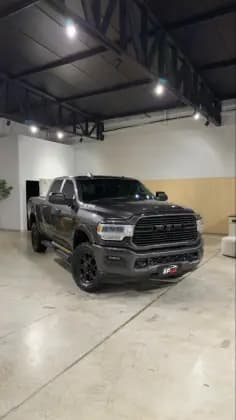 Carro 6.7 I6 TURBO DIESEL LARAMIE CD 4X4 AUTOMÁTICO
