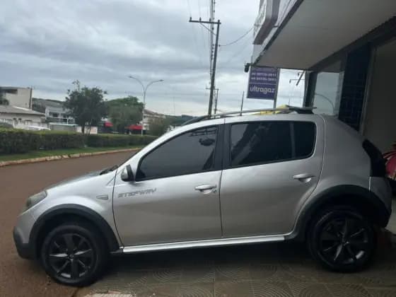 Carro 1.6 STEPWAY 8V FLEX 4P MANUAL
