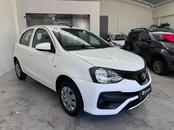 Carro 1.3 X 16V FLEX 4P MANUAL