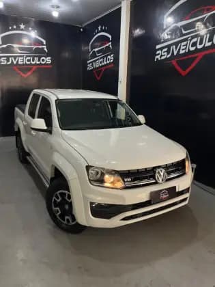 Carro 3.0 V6 TDI DIESEL COMFORTLINE CD 4MOTION AUTOMÁTICO