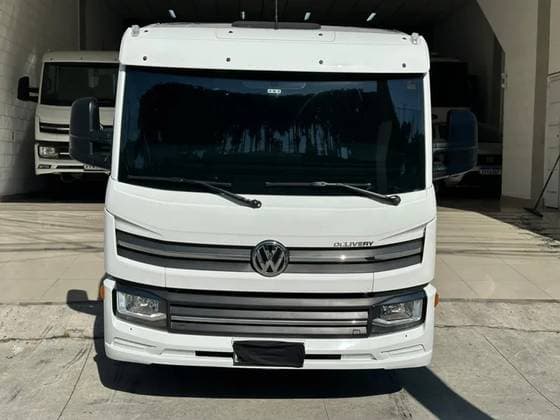 Carro 2.8 TURBO DIESEL CHASSI 4X2 MANUAL
