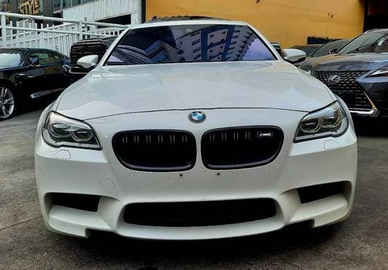 Carro 4.4 V8 32V GASOLINA 4P AUTOMÁTICO