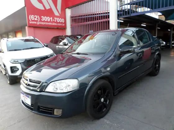Carro 2.0 MPFI ADVANTAGE 8V FLEX 4P MANUAL